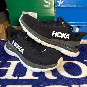 Hoka Mach 4 Women’s One One size 7.5 (B)